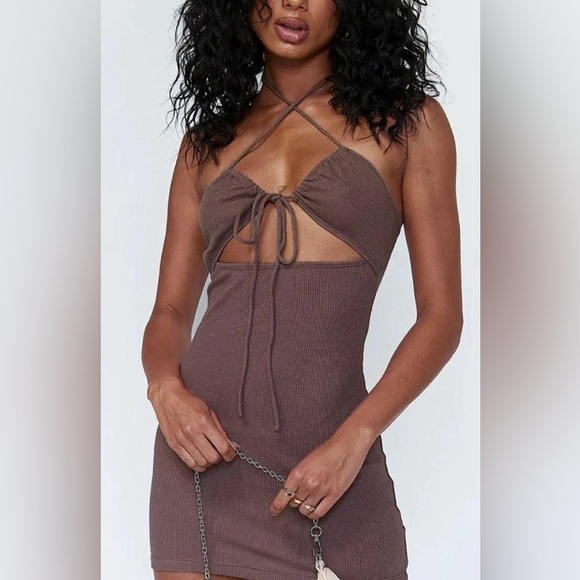 🖤 Brown Ribbed Mini Twist Front Halter Dress - Picture 1 of 7